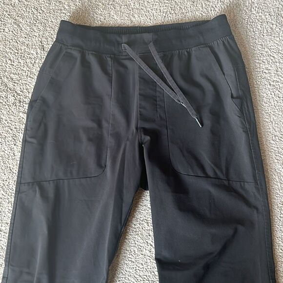 Lululemon ABC Jogger Pants! - Picture 3 of 11